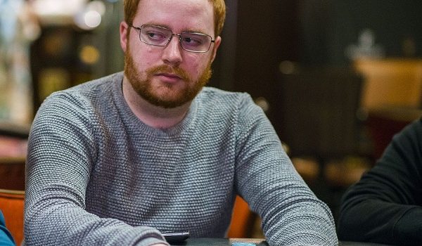 Ниал Фаррелл отпраздновал победу в хайроллере WSOPE